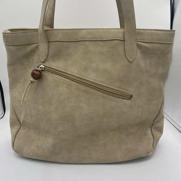 Kensie Vegan Leather Tote Purse handbag tan Tassel Double handles - Picture 4 of 11